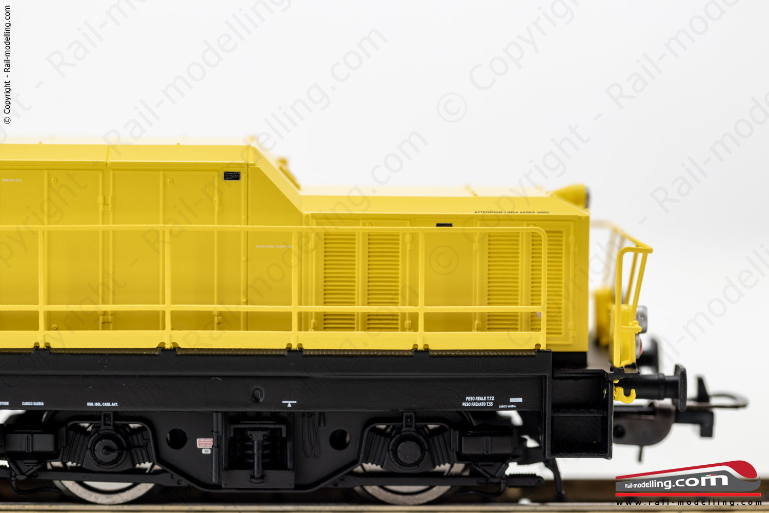PIKO 52858 - H0 1:87 - Locomotiva diesel da manovra FS D.145 2030 RFI Ep. VI