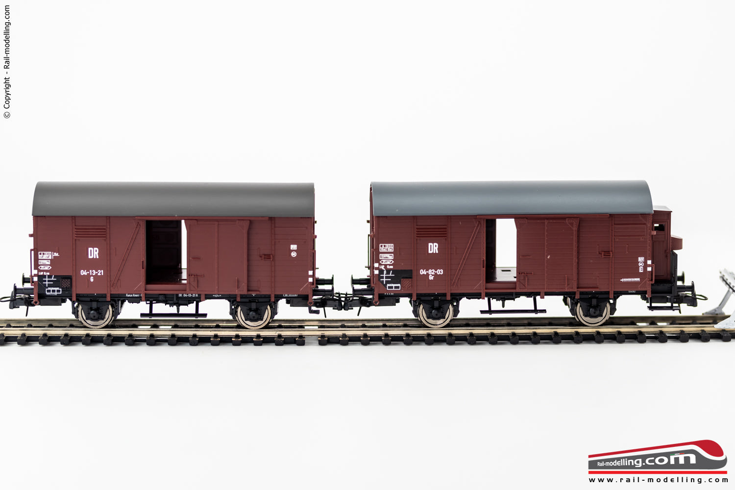 ROCO 76012 - H0 1:87 - Set 2 carri merci DR modello G e Gr con garitta ep.III