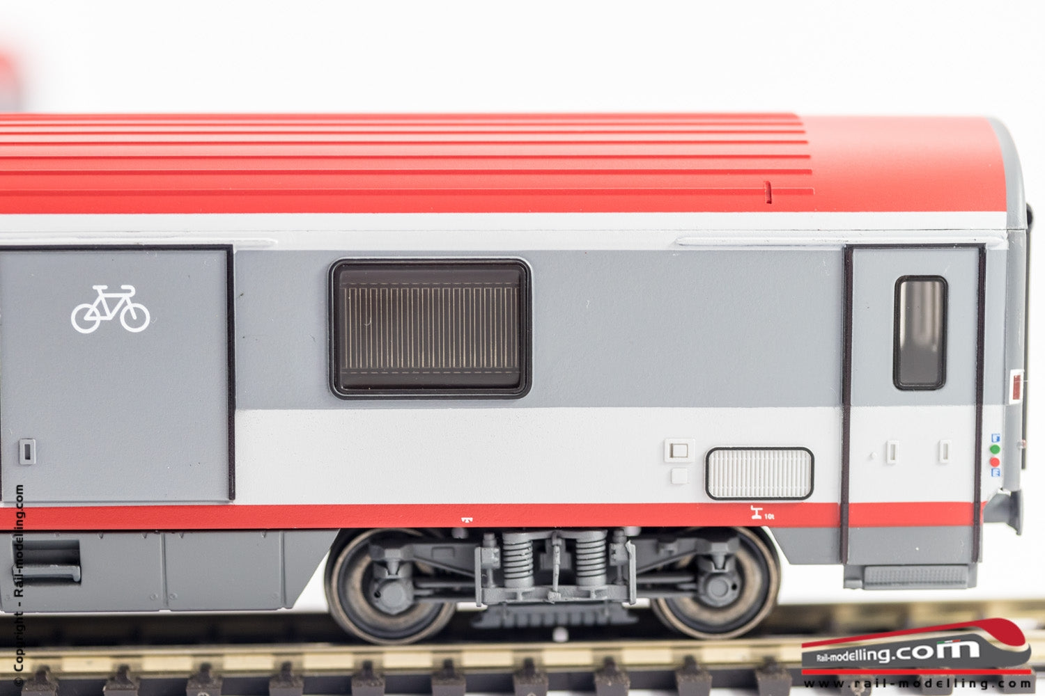 ACME 55211 - H0 1:87 - Set 3 carrozze passaggeri austriache OBB di tipo ADbmpsz + Bmz + Bmpz