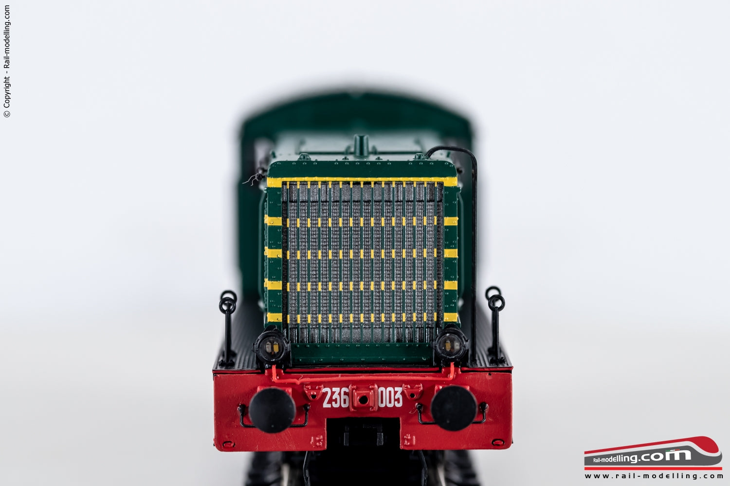 BRAWA 41616 - H0 187 - Locomotiva diesel da manovra D 236.003 livrea verde Ep. III