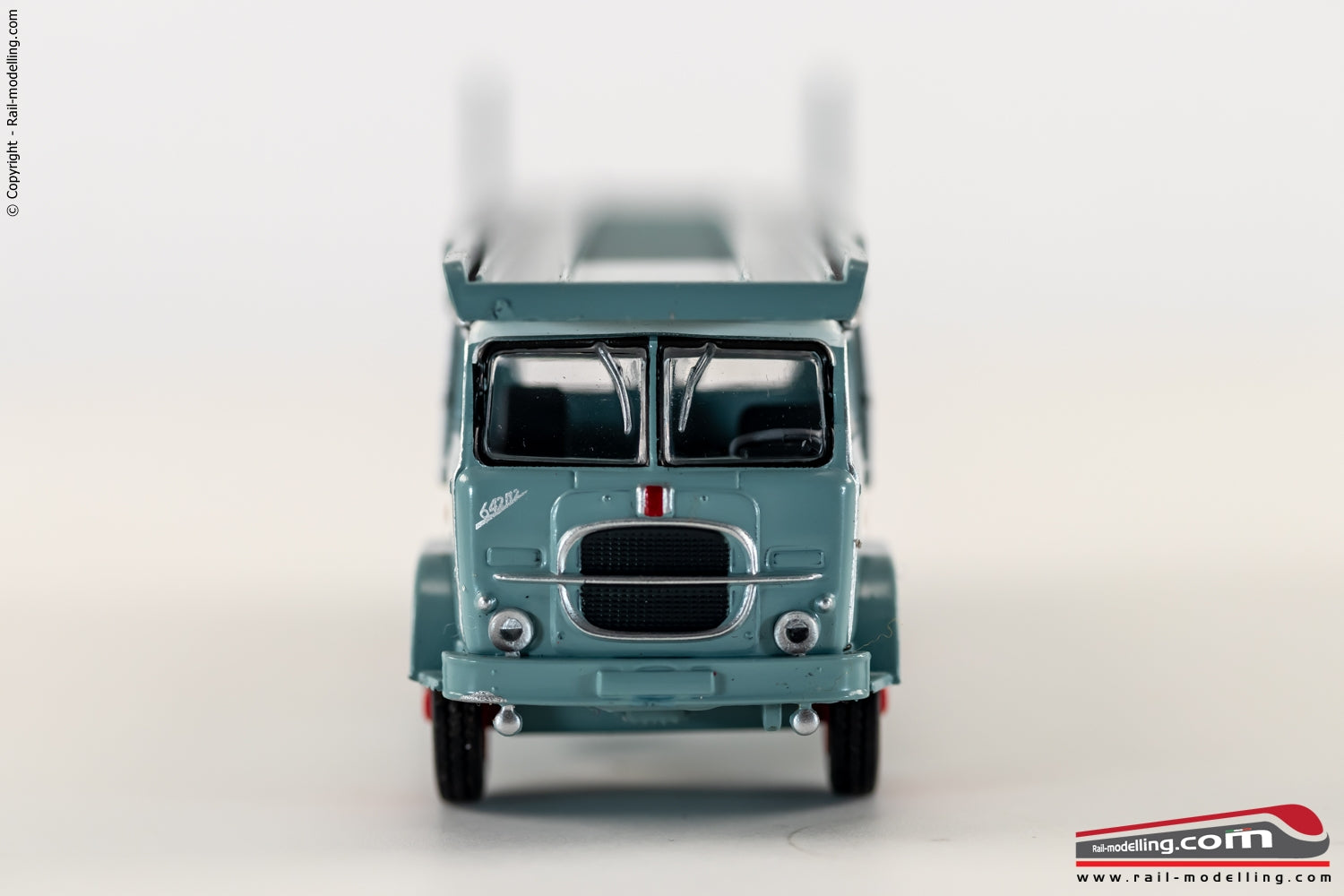 BREKINA 95843 - H0 187 - Camion Fiat 642 Bisarca 58 serie speciale Dortmund 2021