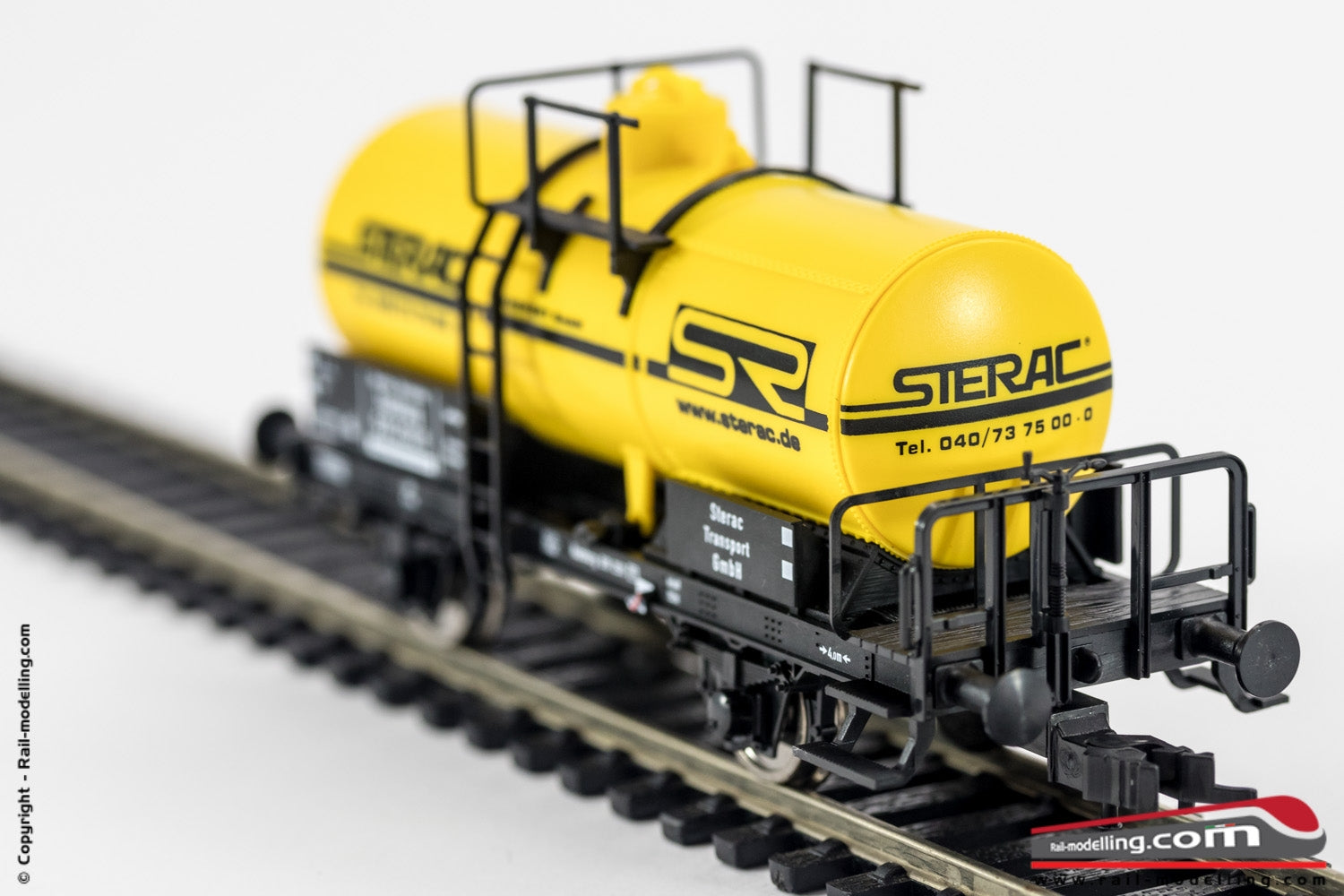 FLEISCHMANN 542910 - H0 1:87 - Carro vagone cisterna "STERAC", DB Ep. II