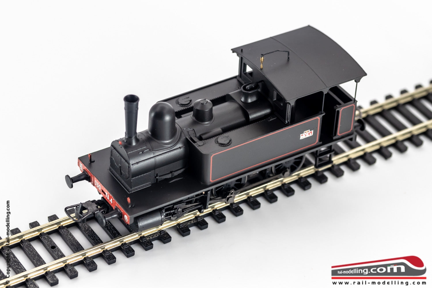 JOUEF HJ2380 - H0 1:87 - Locomotiva a vapore francese SNCF 030T livrea a bordo rosso Ep. III