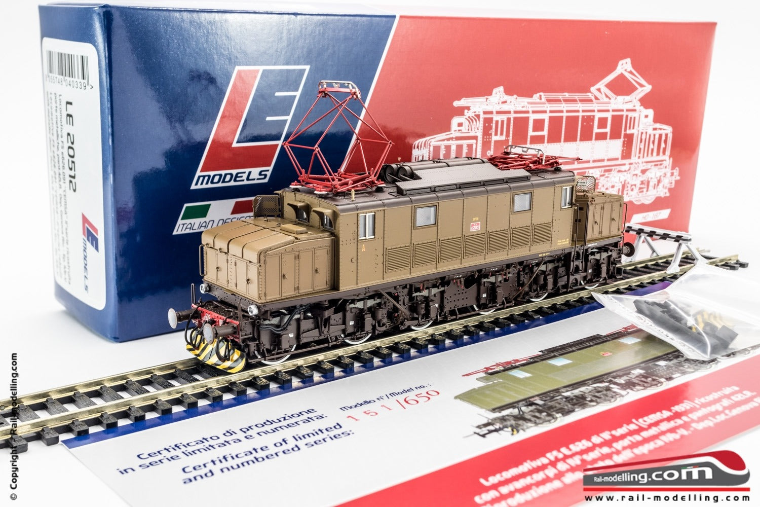 LE MODELS LE20512 - H0 1:87 - Locomotiva elettrica FS E.626 091 'CEMSA' di II° serie Depo. Genova