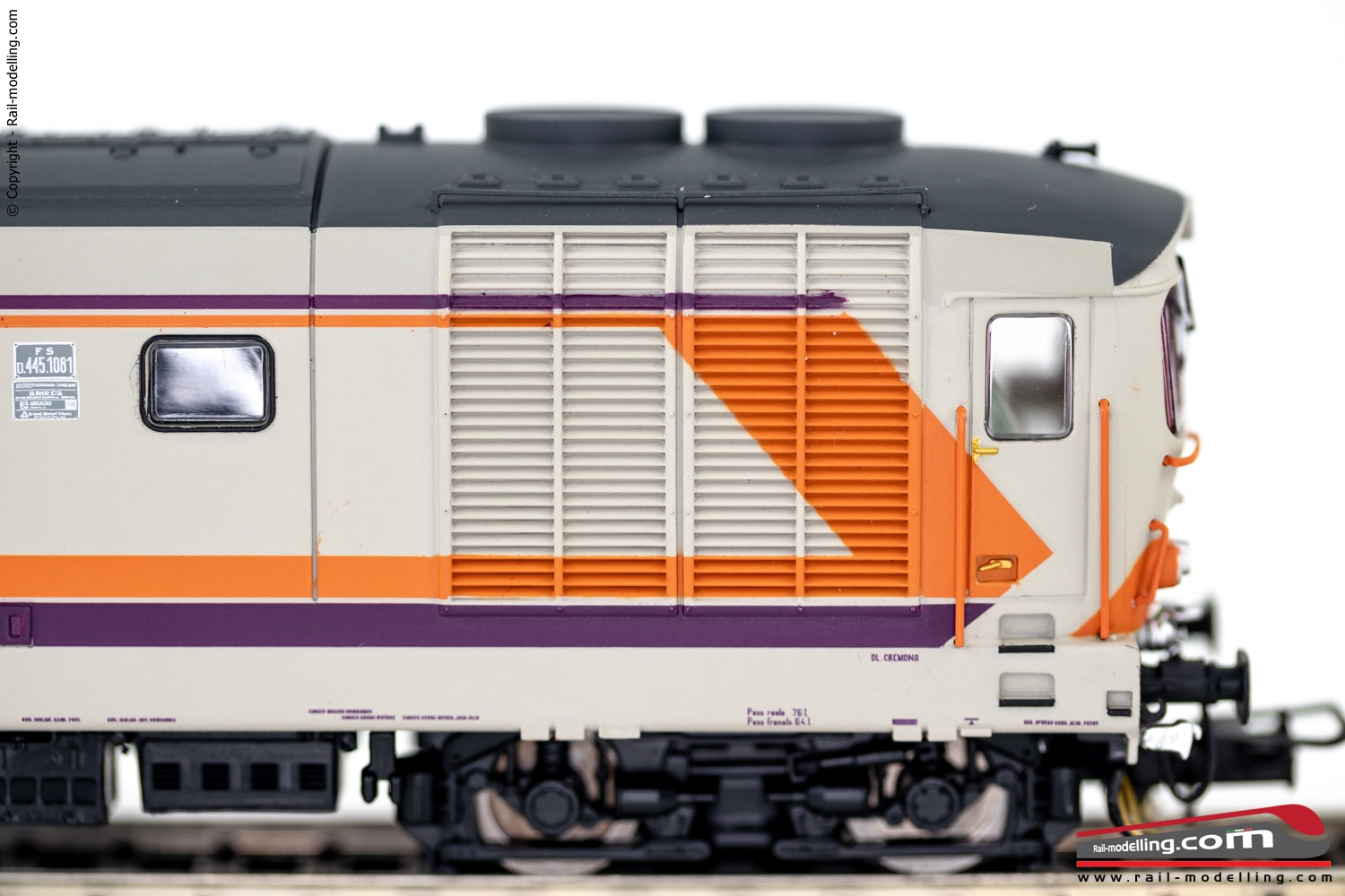 LIMA EXPERT HL2651 - H0 187 - Locomotiva diesel FS D.445 3a serie livrea MDVC Dep. Cremona Ep. V