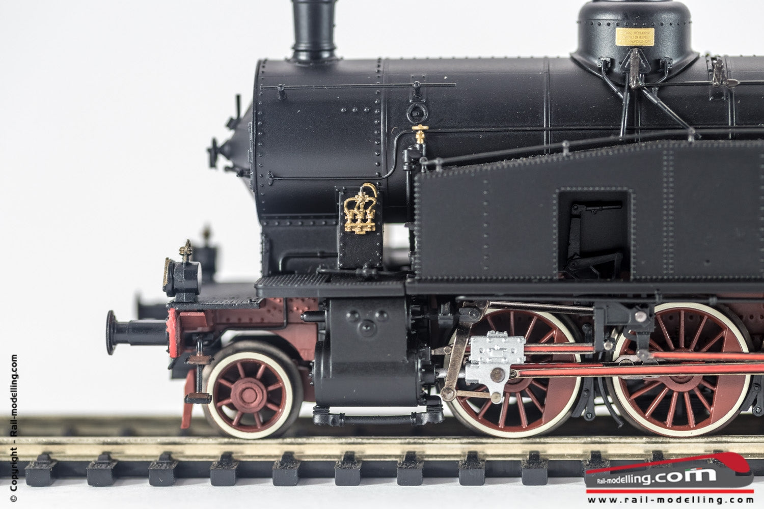 RIVAROSSI HR2725 - H0 1:87 - Locomotiva a vapore FS Gr. 940 023 fanali grandi d'origine in Epoca III