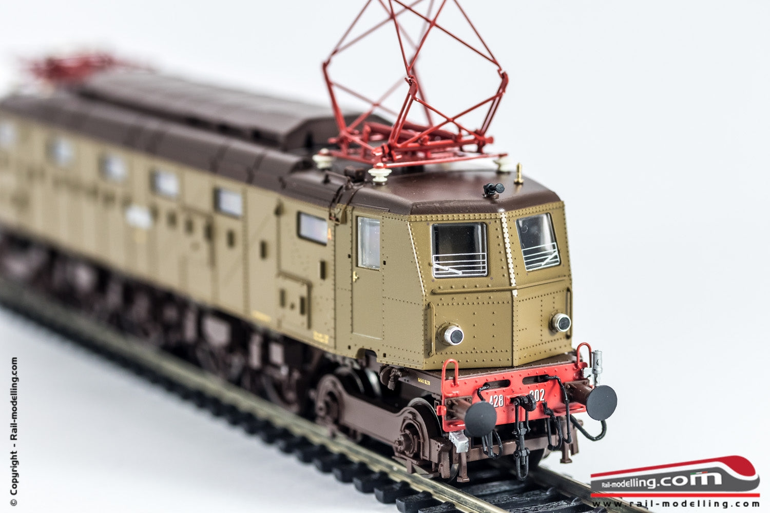 RIVAROSSI HR2729 - H0 1:87 - Locomotiva elettrica FS E 428 202 II Serie carrelli AP1110 Epoca IV