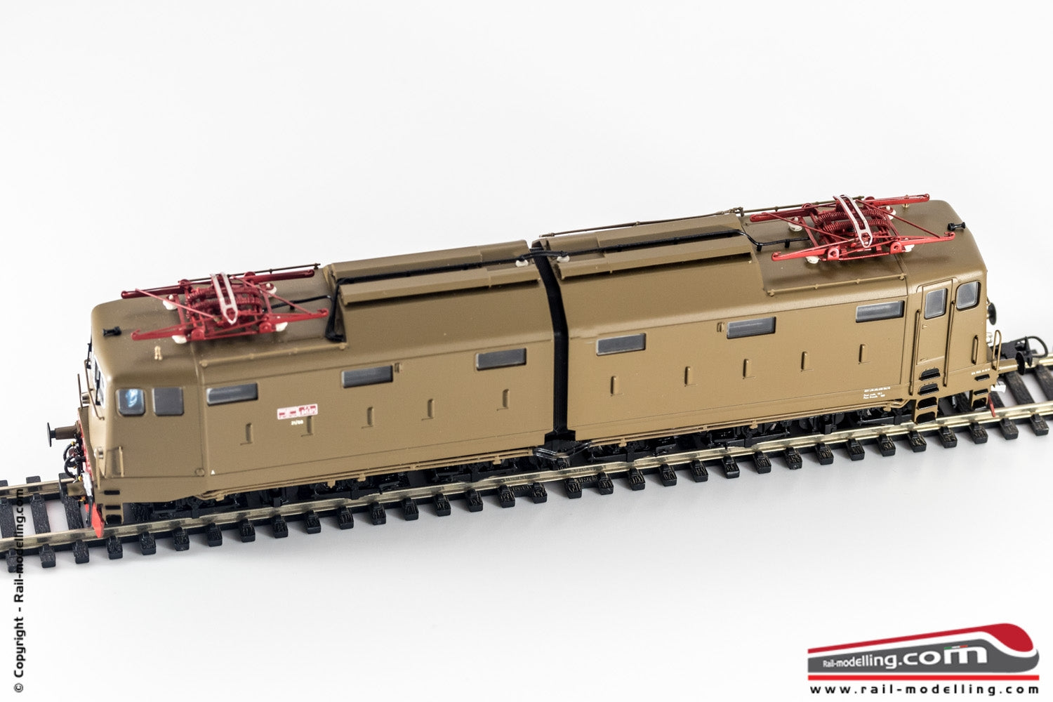 RIVAROSSI HR2732 - H0 1:87 - Locomotiva elettrica FS E 645 075 livrea isabella fregio a scudo dipinto B. Ep. V