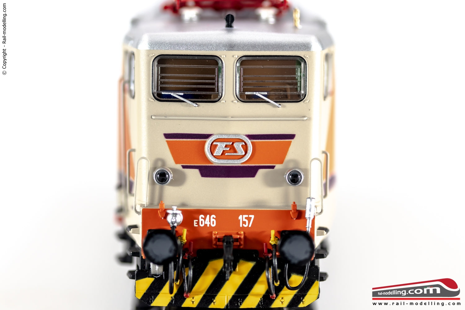 RIVAROSSI HR2771S - H0 1:87 - Locomotiva FS E 646 157 "NAVETTA" MDVC dep. Milano ep. V DCC SOUND