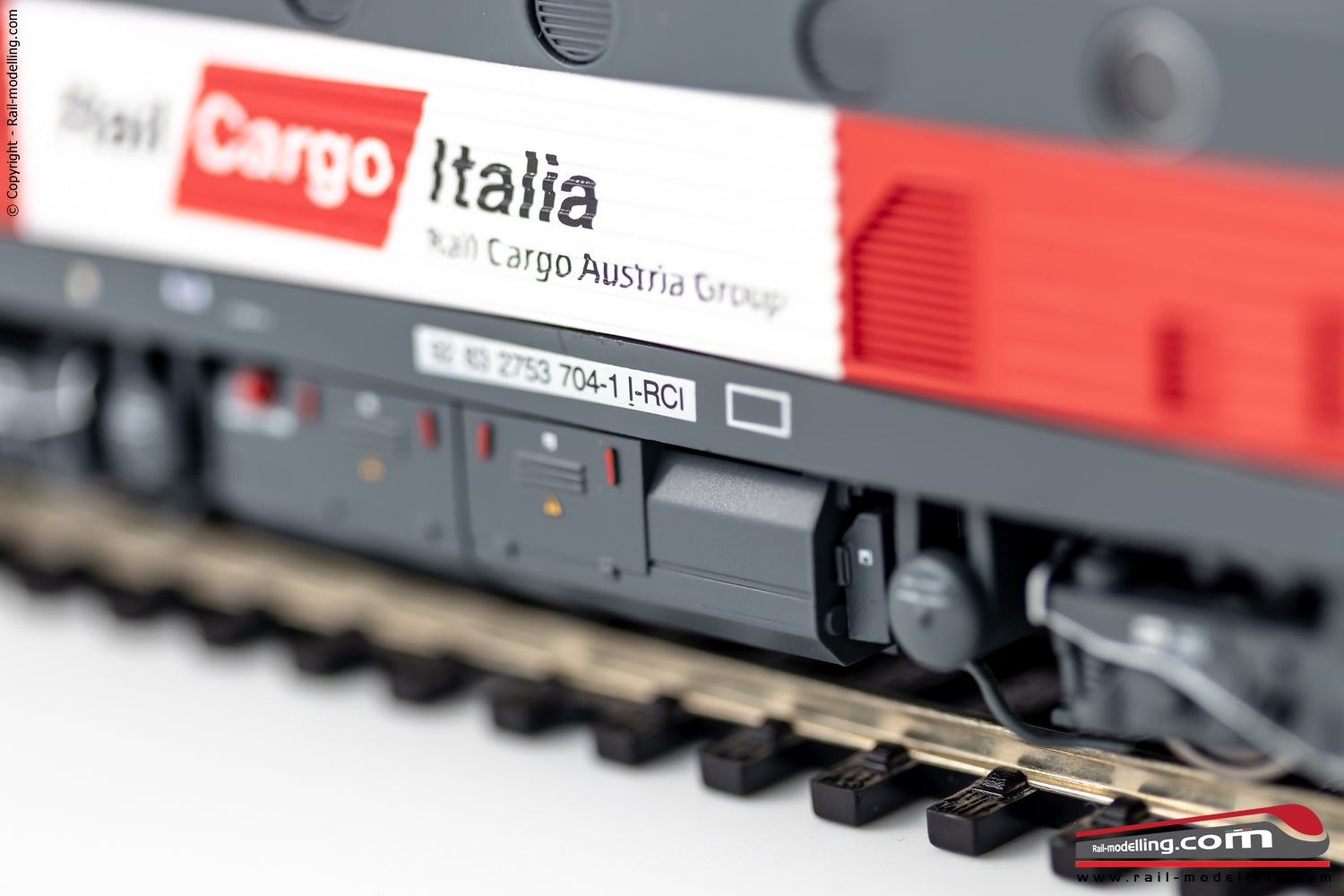 RIVAROSSI HR2863 - H0 187 - Locomotiva diesel Rail Cargo Italia D.753.704 Ep. VI