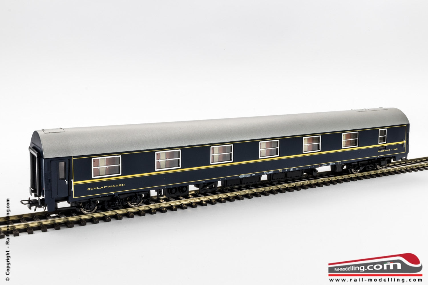 RIVAROSSI HR4240 - H0 1:87 - Carrozza vagone letto FS modello MU 1973 livrea ex CIWL. ep.IV