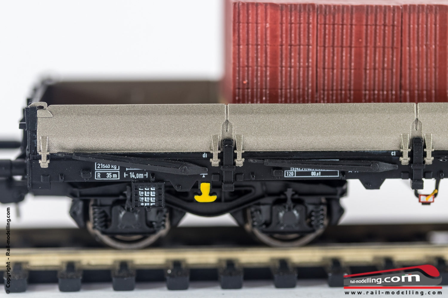 RIVAROSSI HR6406 - H0 1:87 - Carro pianale a carrelli con sponde tipo Remms e carico laterizi delle DB