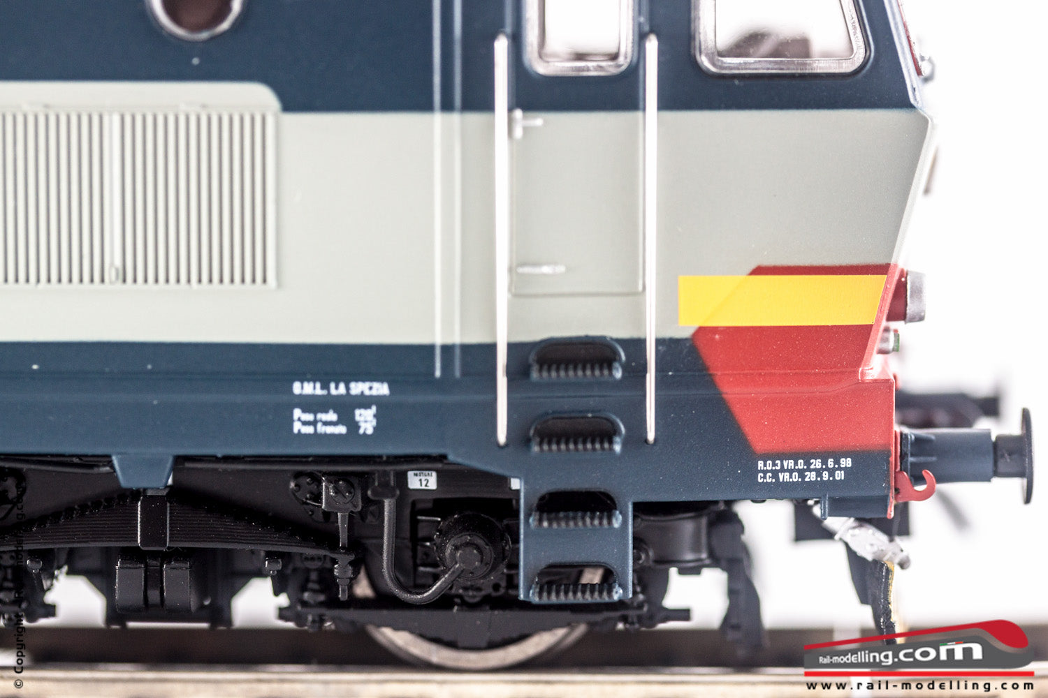 ACME 90113 - H0 1:87 - Locomotiva elettrica E 655 054 Cargo Livrea di origine Ep. V