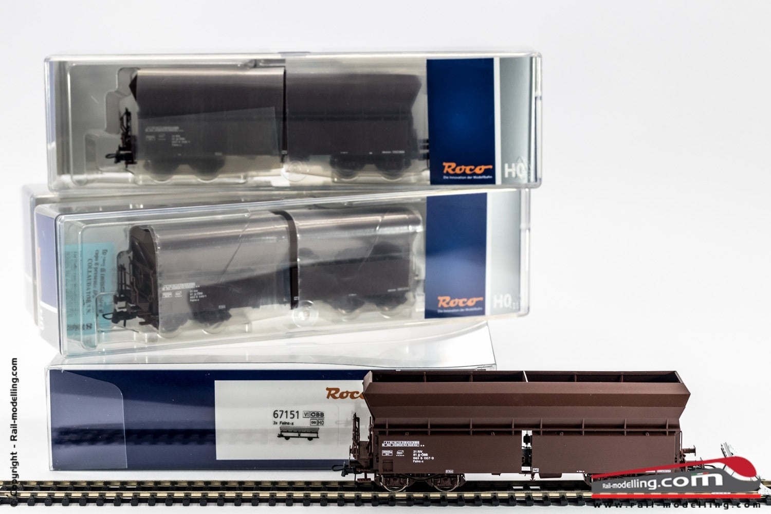 ROCO 67151 - H0 1:87 - Set 3 Carri tramoggia OBB modello Falns-x 