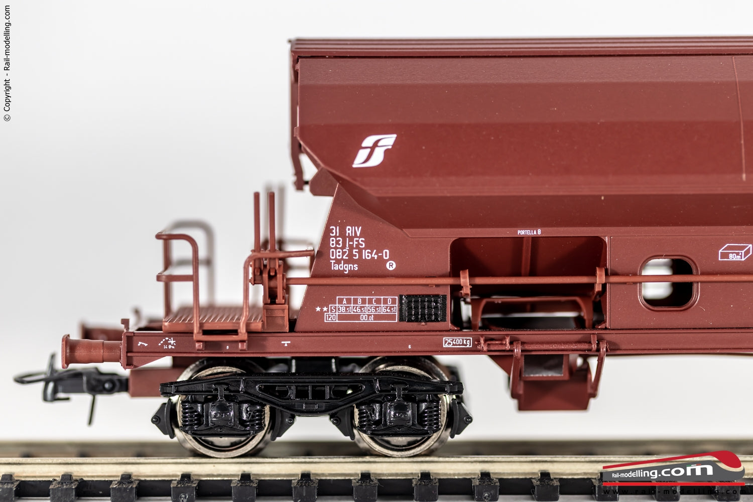 ROCO 76407 - H0 187 - Carro merci tramoggia FS modello Tadgns Ep. VI