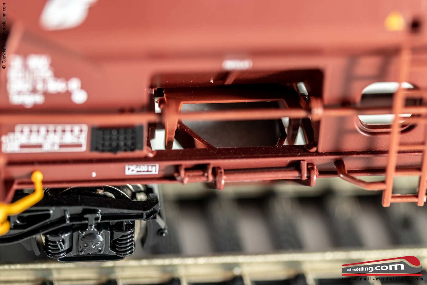 ROCO 76407 - H0 187 - Carro merci tramoggia FS modello Tadgns Ep. VI